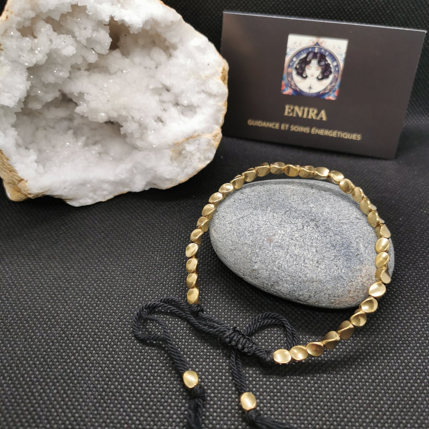Bracelet en Cuivre Tibétain – Énergie, Ancrage & Tradition