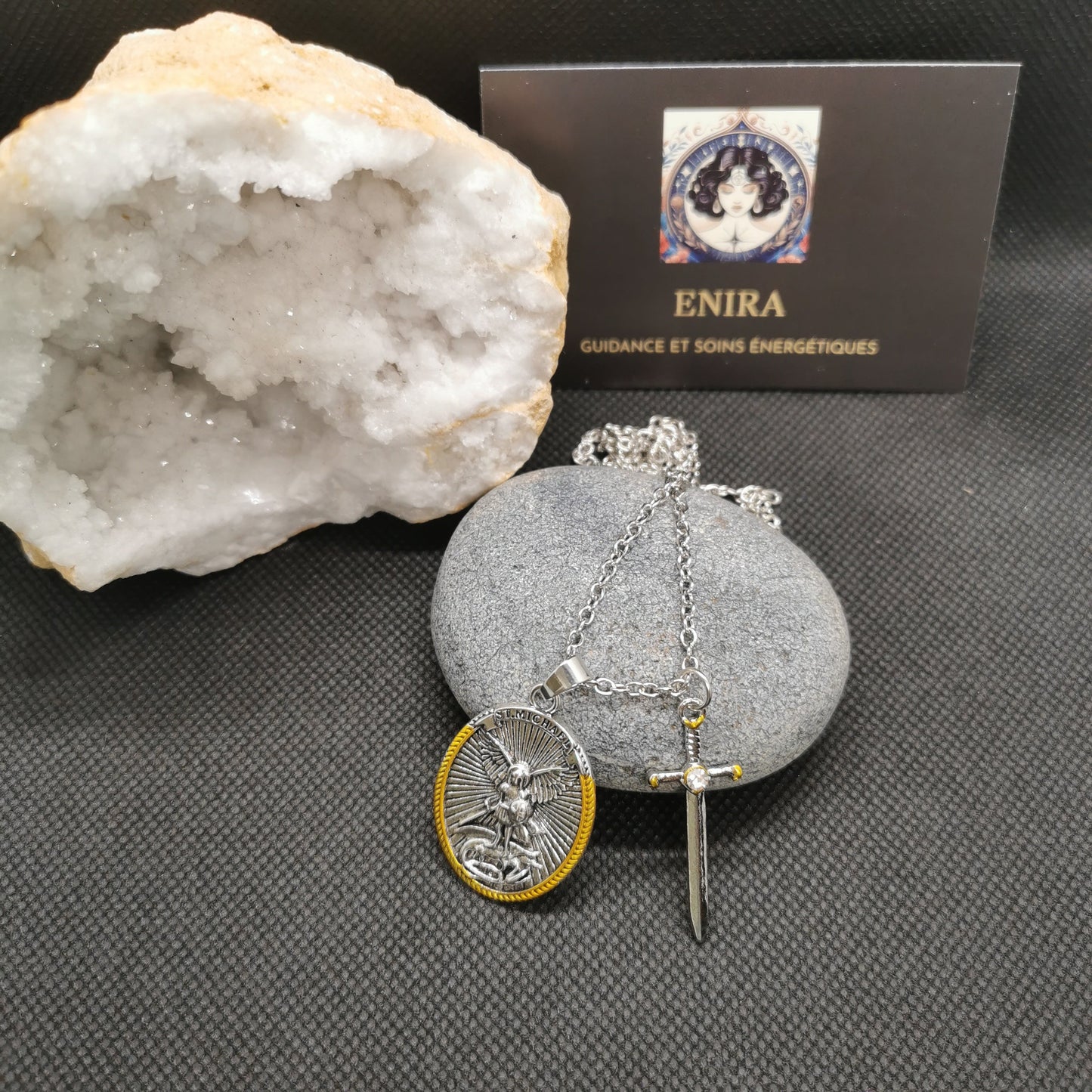 Amulette de Protection ’Saint Michel + Épée ’