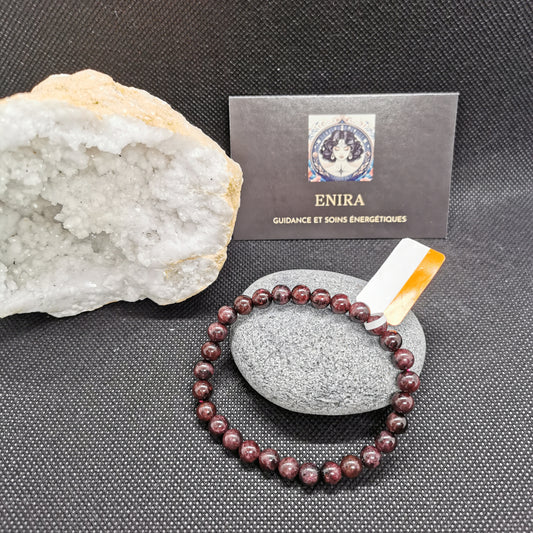 Bracelet Grenat Naturel – Perles 6 mm – Énergie Vitale & Force Intérieure