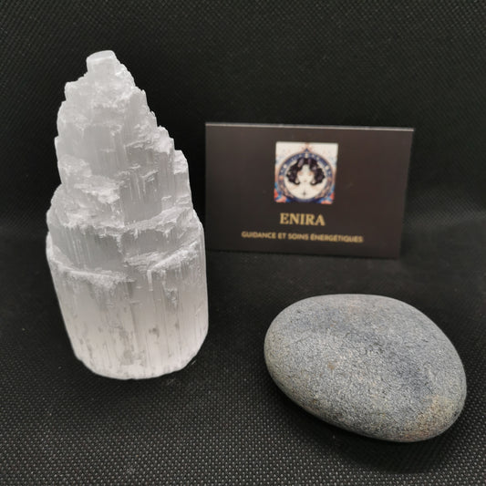 Iceberg en Sélénite – Pierre de Purification & Lumière – 10x3,5 cm