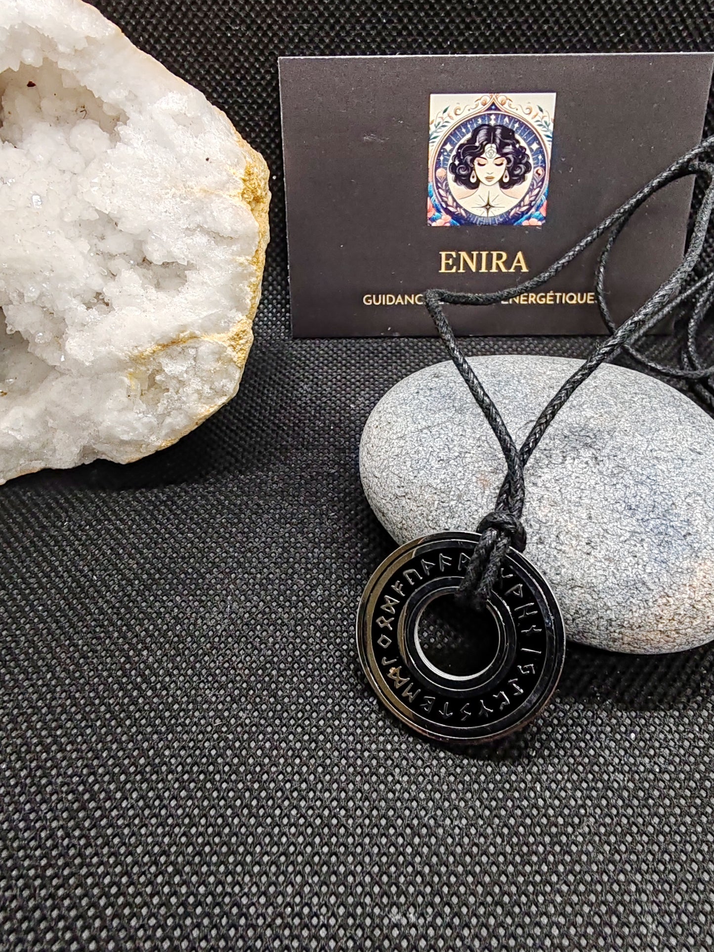 Amulette des 24 Runes d’Odin