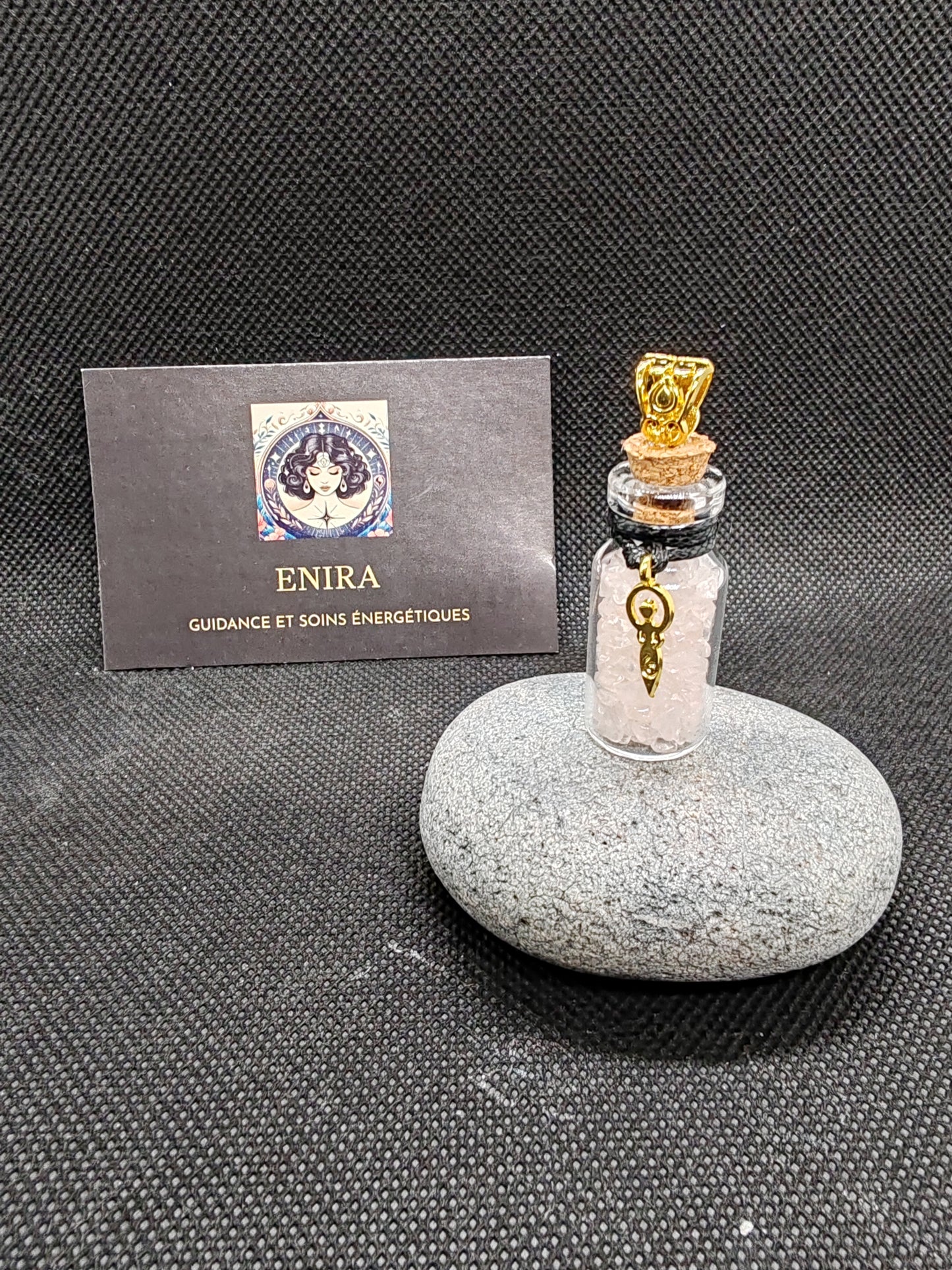 Fioles / Pendentifs en pierres naturelles et symboles